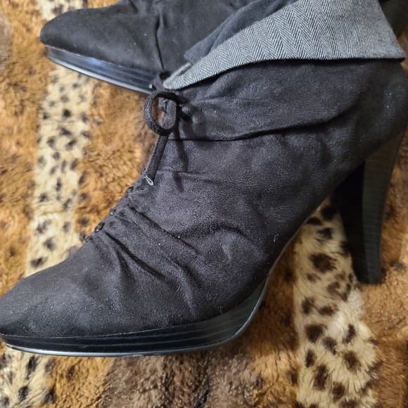 Stylish platform booties 12 W - Picture 2 of 5